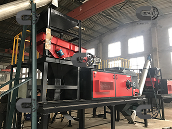 PET flakes recycling line with eddy current separator 3.jpg